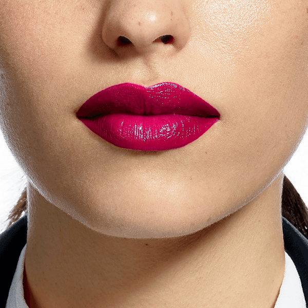 Помада для губ увлажняющая Color Riche 03 сарКастичный купить в VISAGEHALL