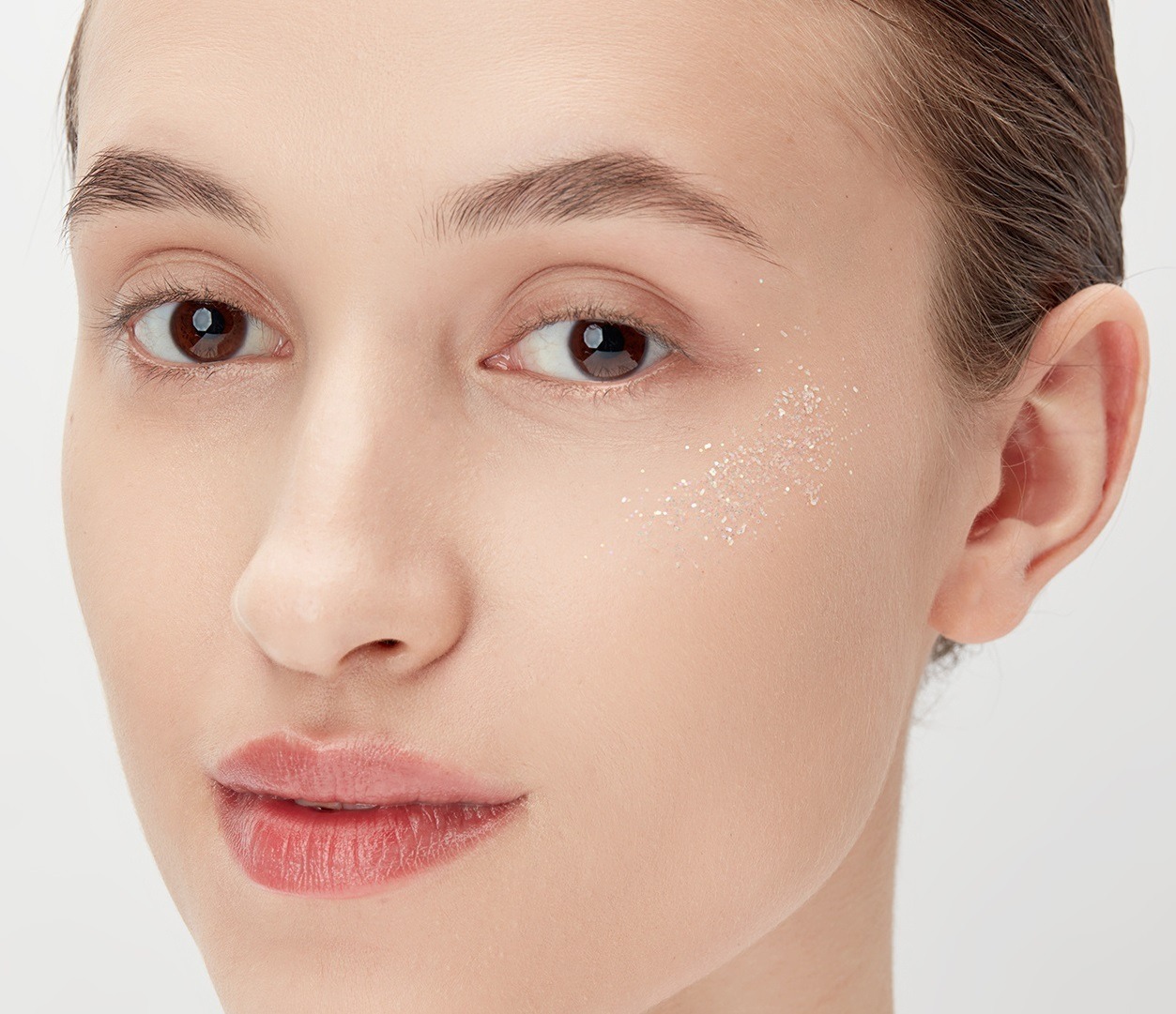 Гель-блестки для лица,тела,волос Волшебство купить в VISAGEHALL