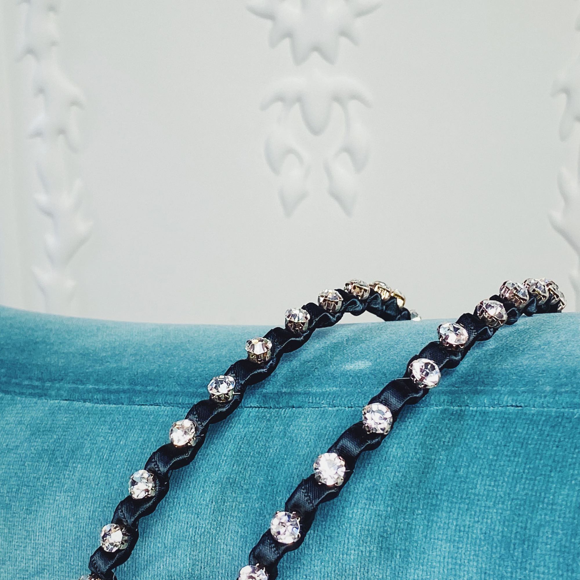 Ободок Hairhalo British Royal Put your Crown on  купить в VISAGEHALL