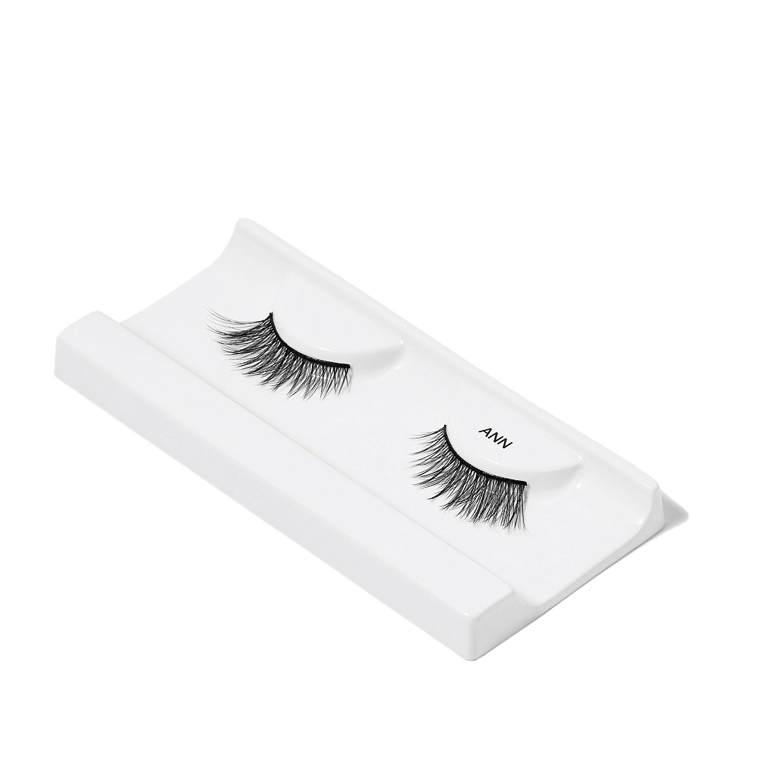 Ресницы шелковые Ann Classy Silk Lashes  купить в VISAGEHALL