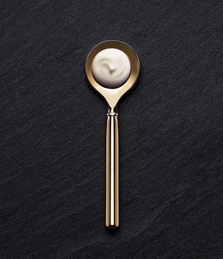 Крем, придающий коже сияние Pure Gold Radiance Сream купить в VISAGEHALL