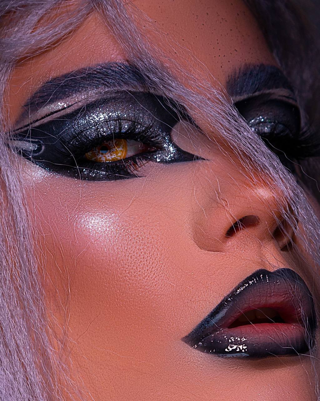 Гель-блестки для лица,тела и волос Зеркало купить в VISAGEHALL