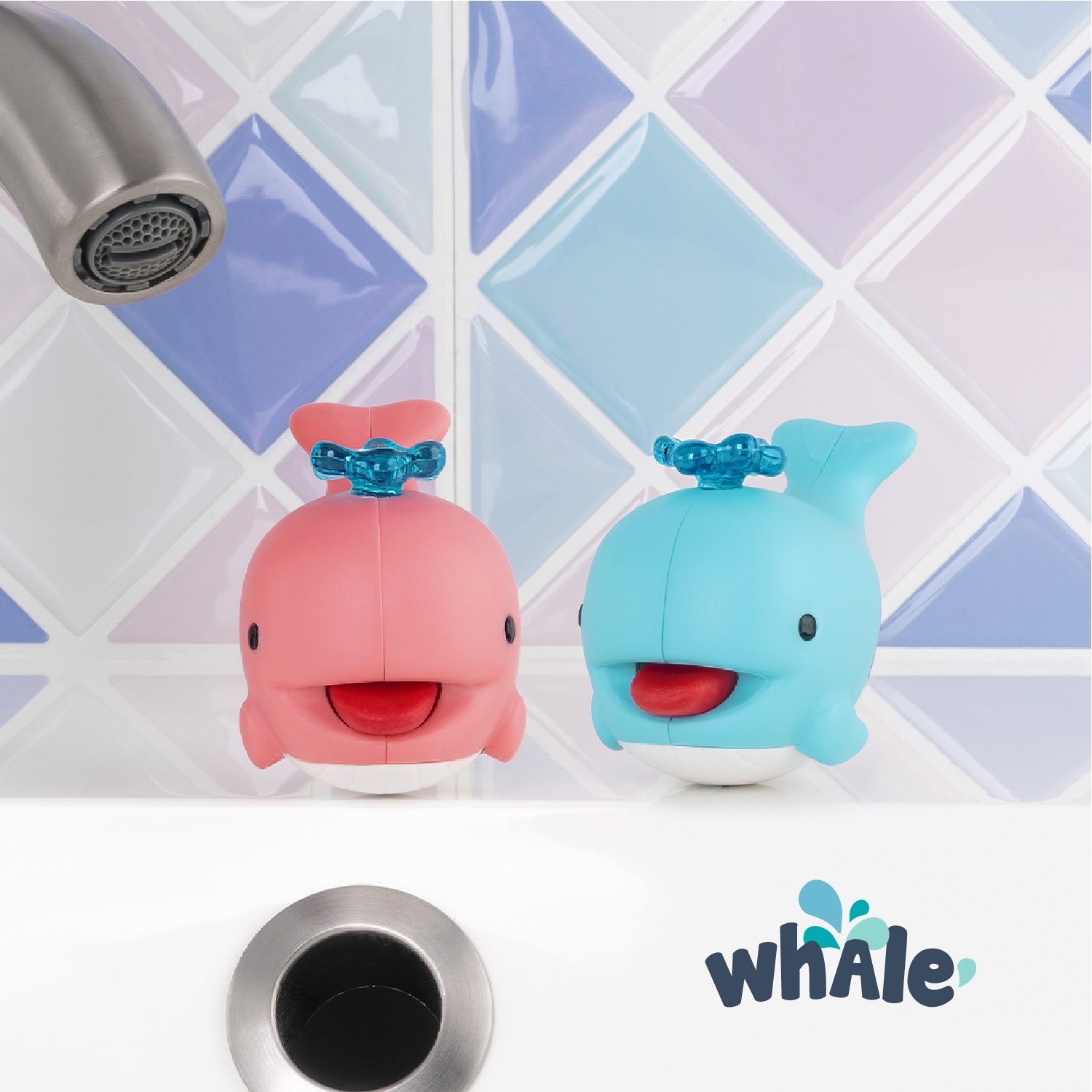Дозатор зубной пасты розовый Whale Bluey купить в VISAGEHALL