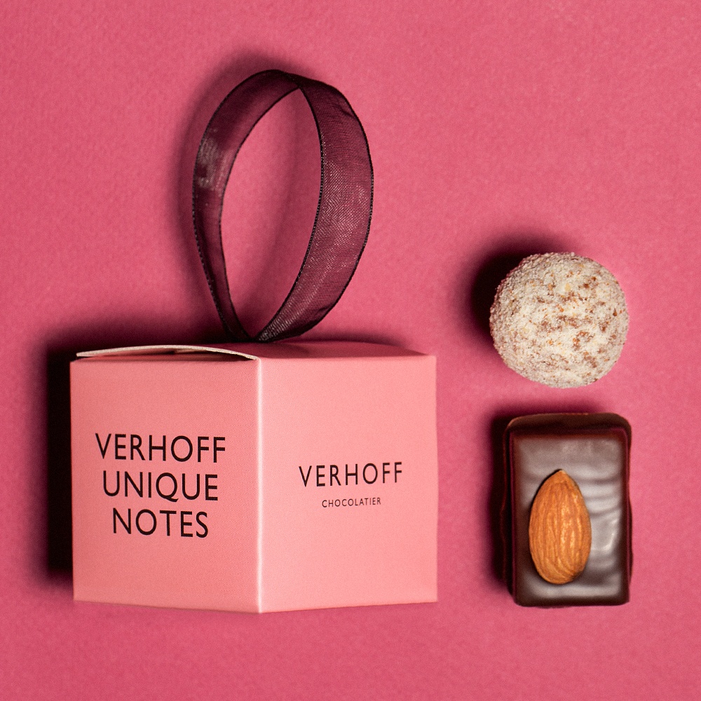 Мини-набор конфет Pink  купить в VISAGEHALL