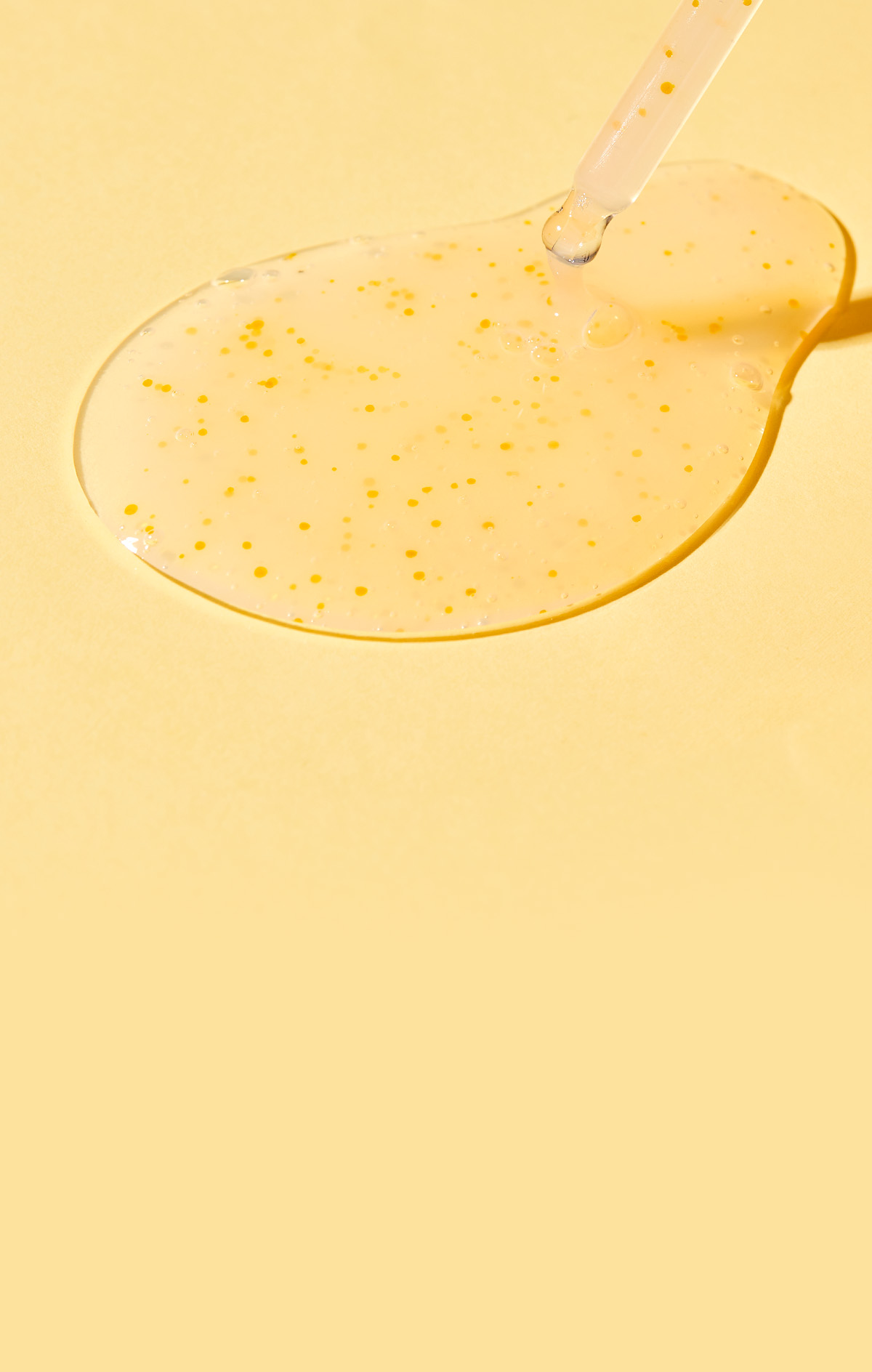 Сыворотка осветляющая с галактомисисом и витамином С купить в VISAGEHALL