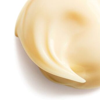 Крем для кожи вокруг глаз Benefiance купить в VISAGEHALL