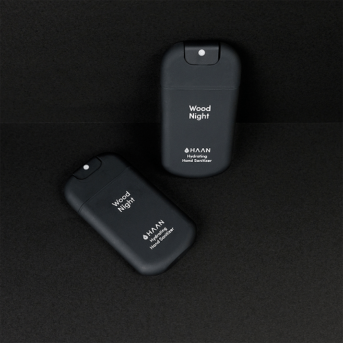 Очищающий и увлажняющий спрей для рук Древесный акцент  купить в VISAGEHALL