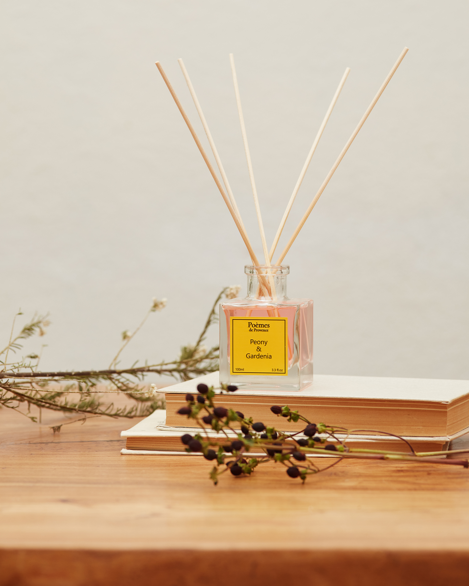 Peony & Gardenia Аромадиффузор купить в VISAGEHALL