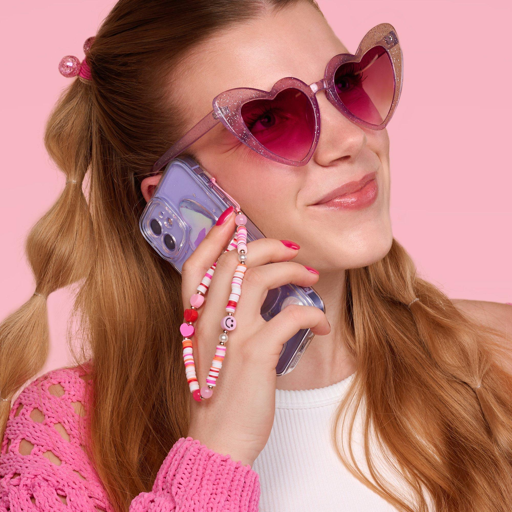 Украшение для телефона It's Bubble Gum Fun phone charm купить в VISAGEHALL