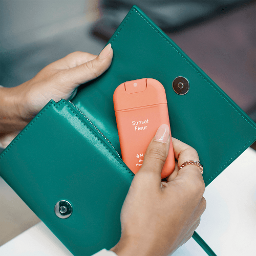 Очищающий и увлажняющий спрей для рук Таинственный закат купить в VISAGEHALL