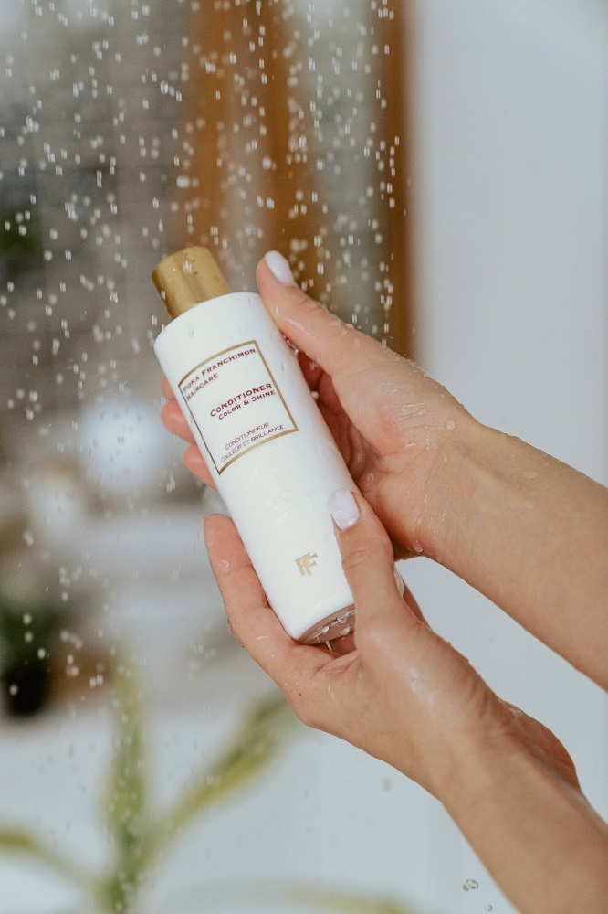 Кондиционер для цвета и сияния купить в VISAGEHALL