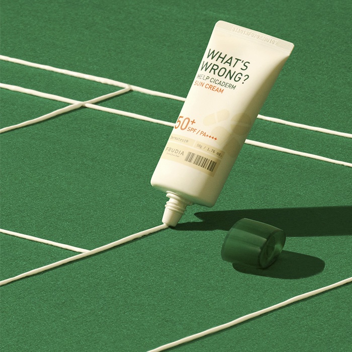 Крем солнцезащитный Сикадерм для чувствительной кожи SPF50+ PA++++ купить в VISAGEHALL