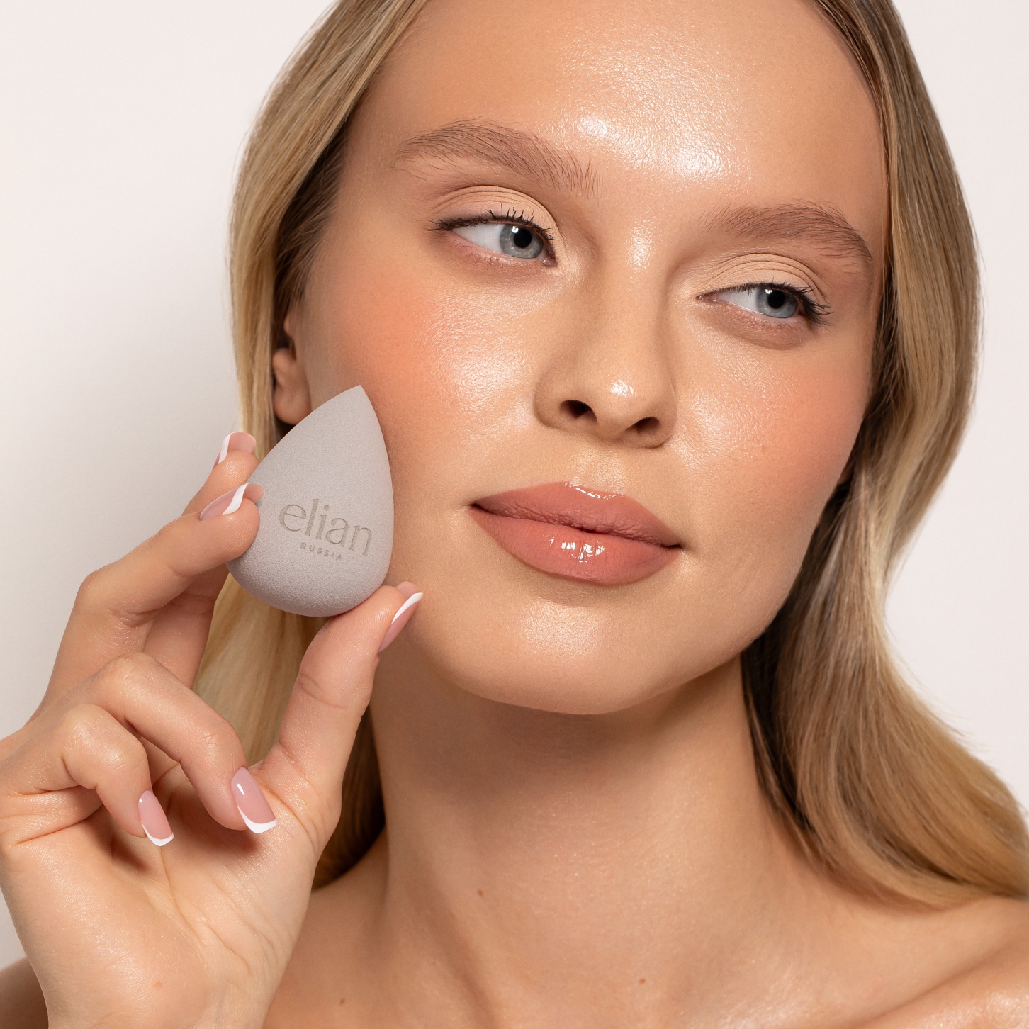 Спонж для макияжа Makeup Sponge Elian Russia  купить в VISAGEHALL