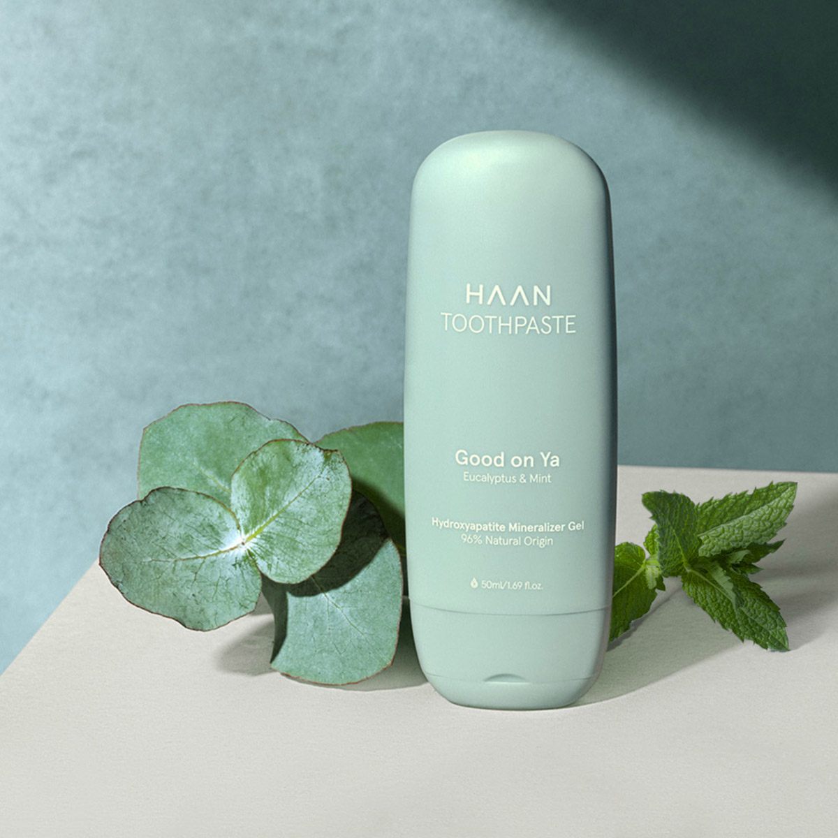 Зубная паста с пребиотиками Эвкалипт и мята купить в VISAGEHALL