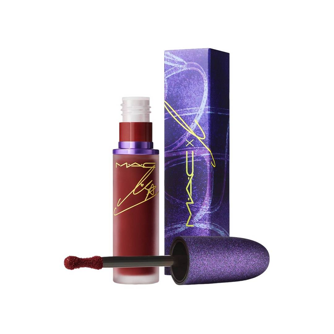 Жидкая помада Powder Kiss Lisa Collection 