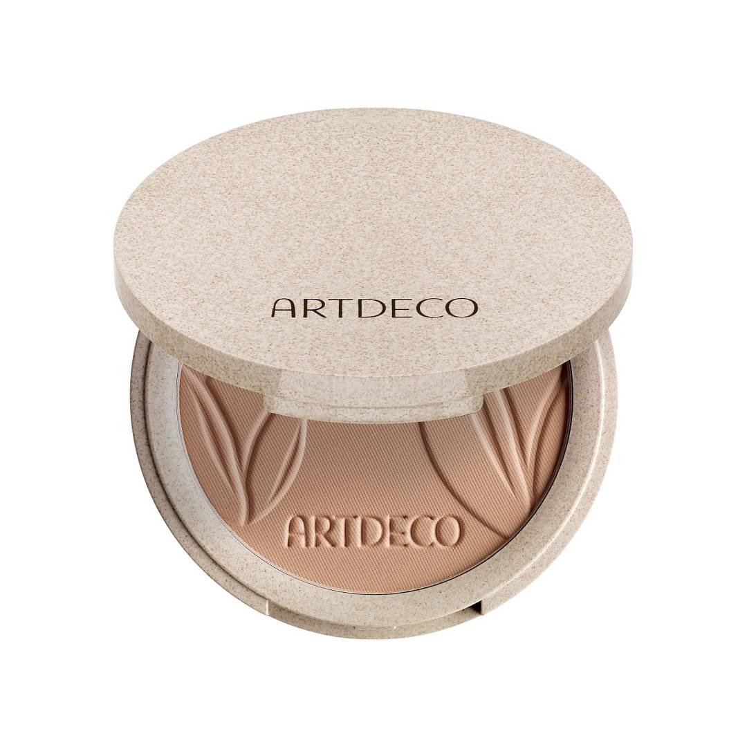 Тональная пудра-основа Natural Finish Compact Foundation 