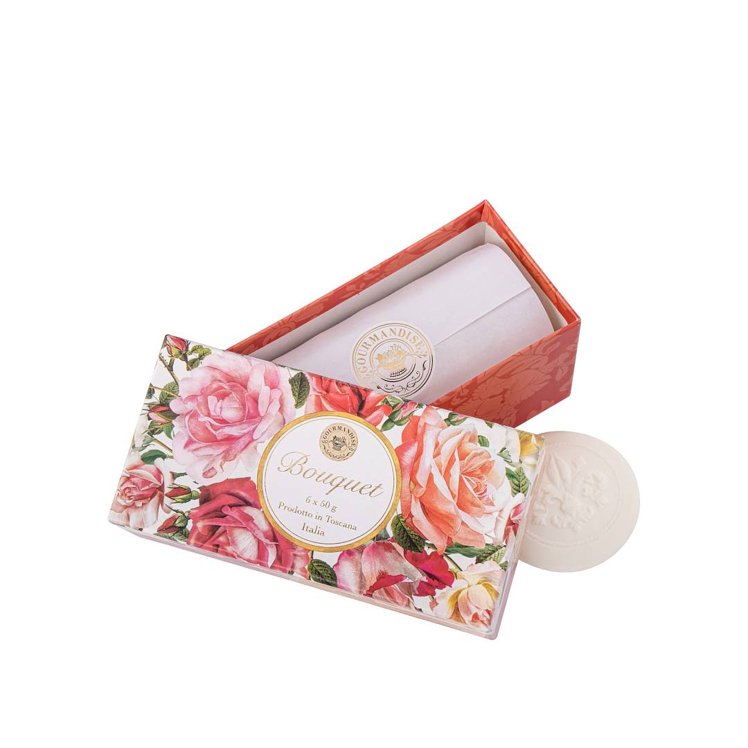 Набор натурального парфюмированного мыла Роза