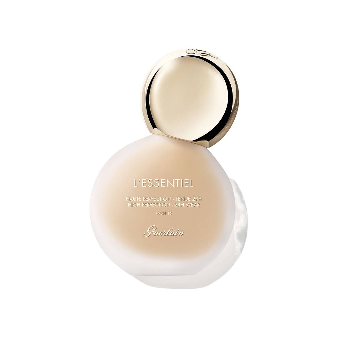 Тональное средство с матовым эффектом L'Essentiel SPF20